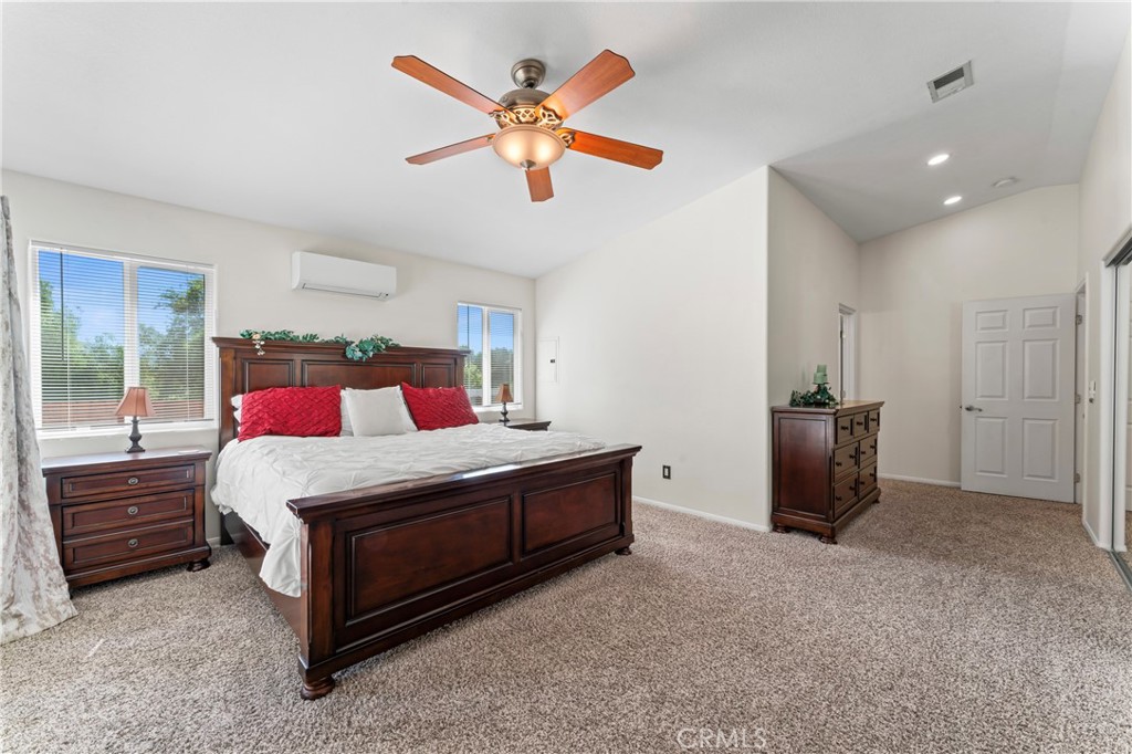 Venture (VNTR) - Residential Lease