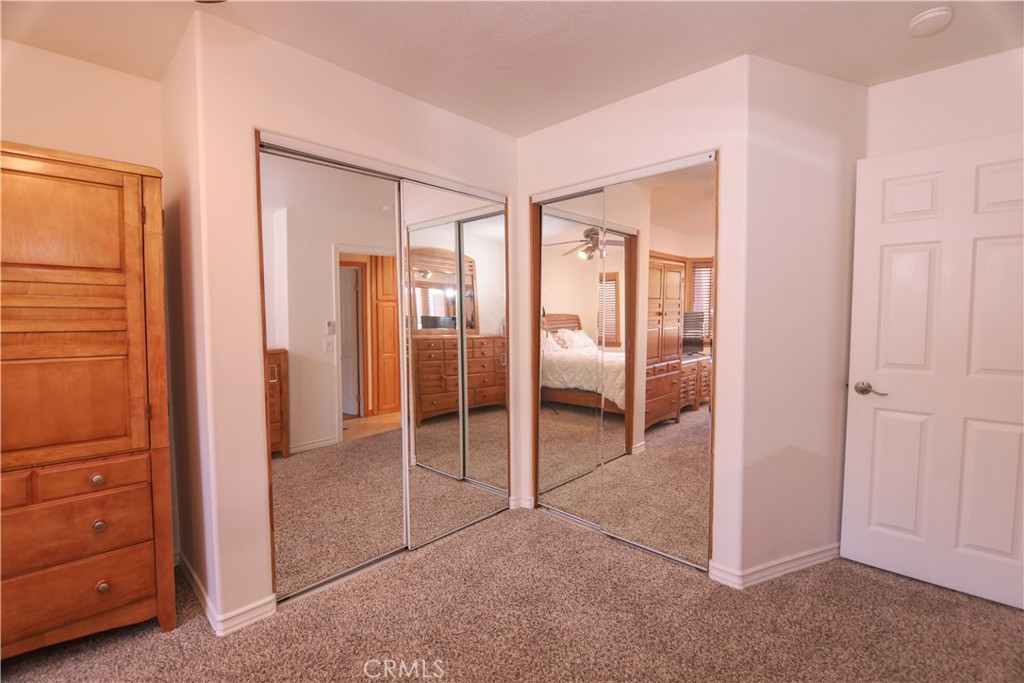 Venture (VNTR) - Residential Lease