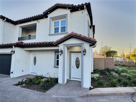 Photo of 15909 Merrill Ave #1, San Bernardino, CA 92335 (MLS # IV25252079) Photo of 15909 Merrill Ave #1, San Bernardino, CA 92335 (MLS # IV25252079)