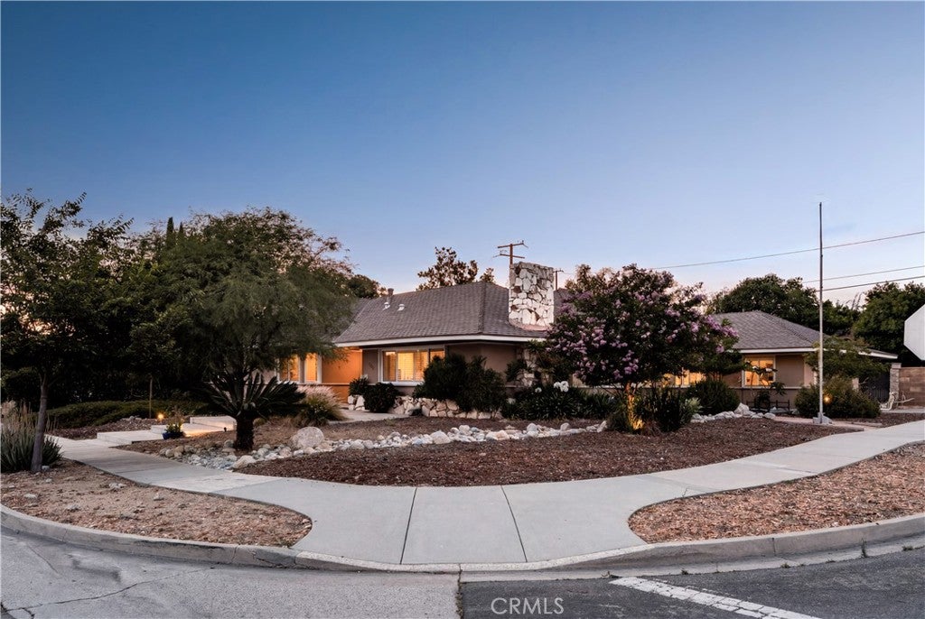 909 Reed Drive
