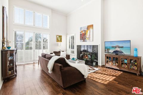 1164 Wellesley Avenue 301 Los Angeles CA 90049