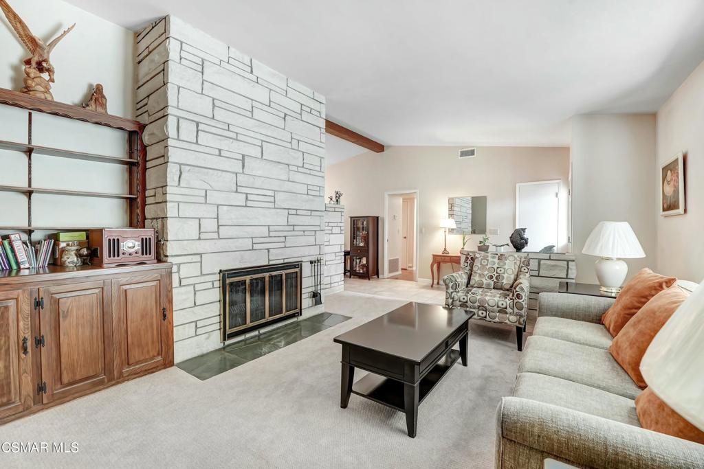 3075 Reservoir Drive