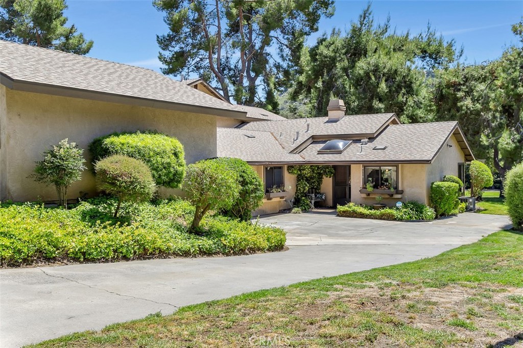 4119 Oak Island Lane