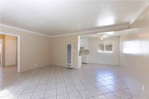 1250 E 4th, St Unit 8, Long Beach, CA 90802 - MLS#: PW26116157