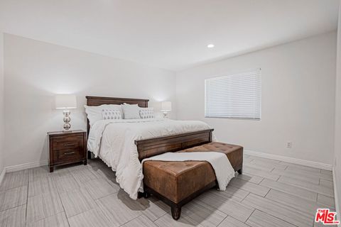 Tiny photo for 3900 E 3rd Street, Los Angeles, CA 90063 (MLS # 25560855)