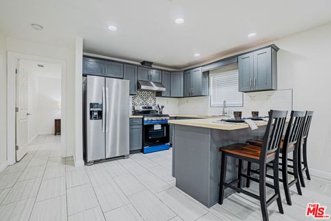 Tiny photo for 3900 E 3rd Street, Los Angeles, CA 90063 (MLS # 25560855)