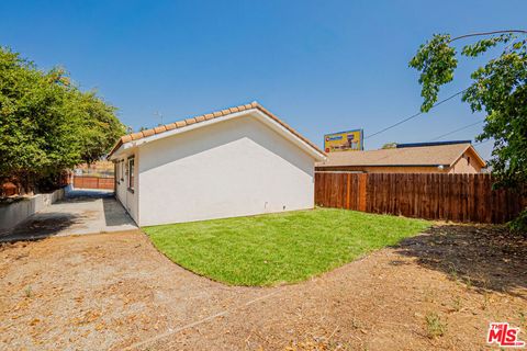 Tiny photo for 3900 E 3rd Street, Los Angeles, CA 90063 (MLS # 25560855)