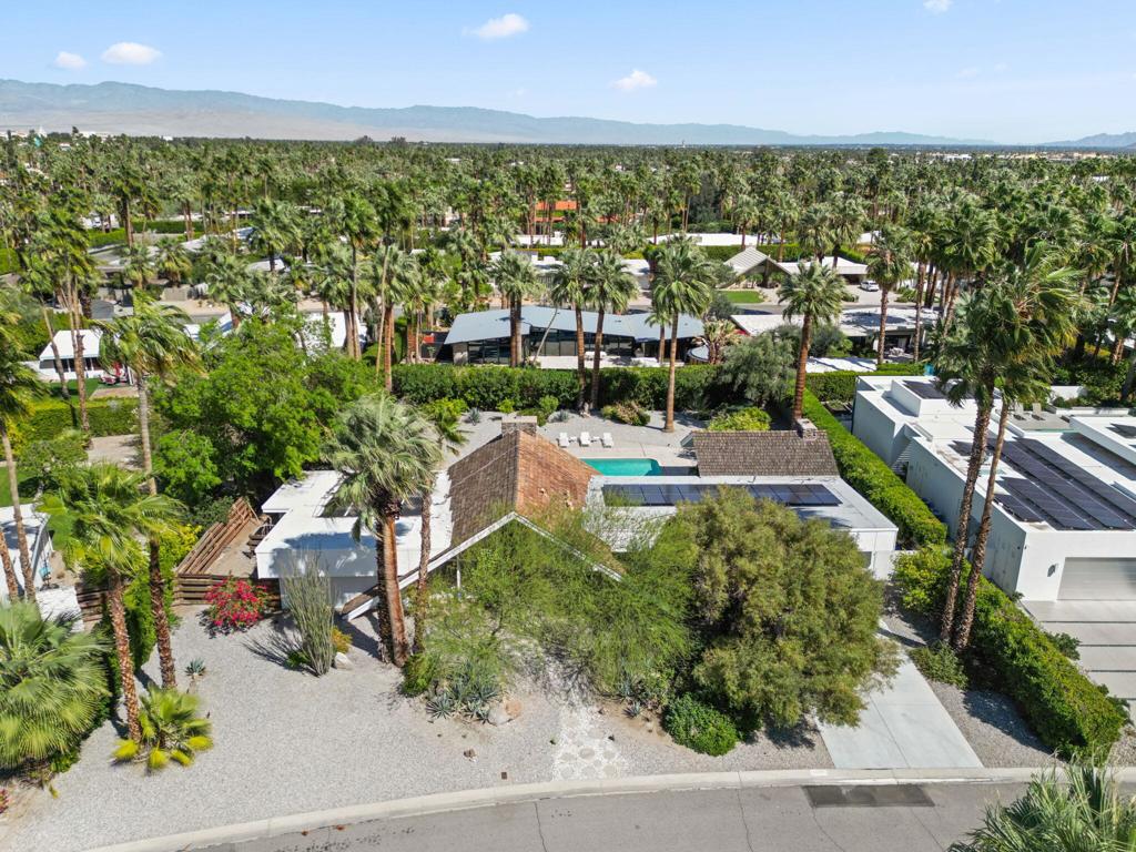 Vista Las Palmas - Residential