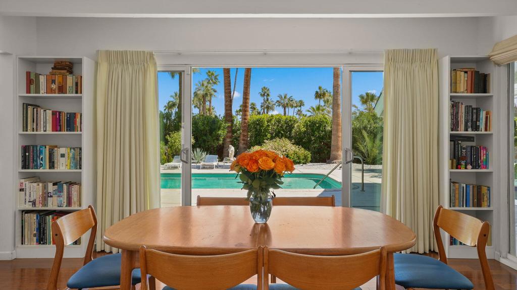 Vista Las Palmas - Residential
