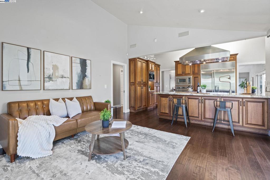 RANCHO RAMON - Residential