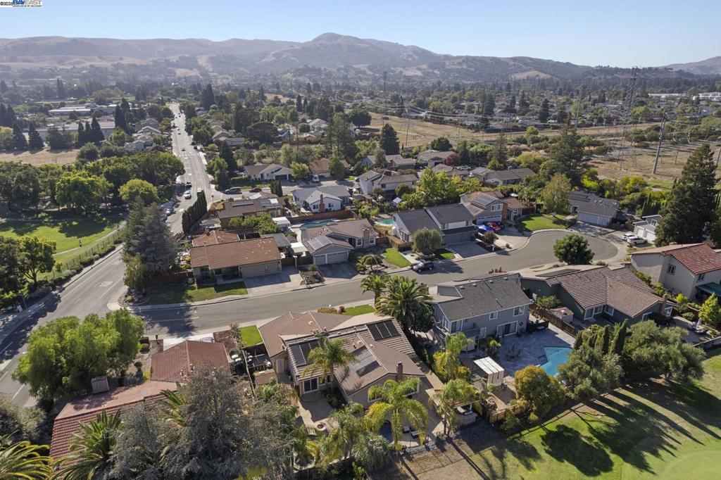 RANCHO RAMON - Residential