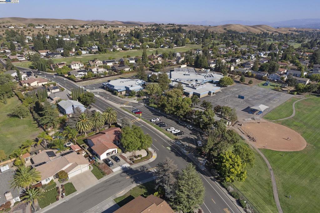 RANCHO RAMON - Residential
