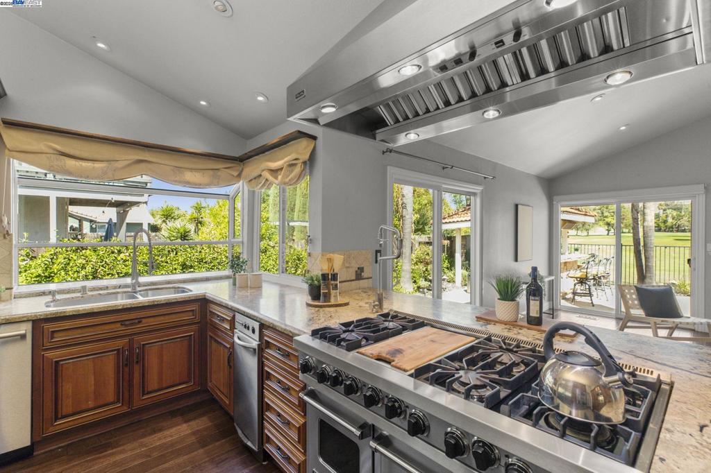 RANCHO RAMON - Residential