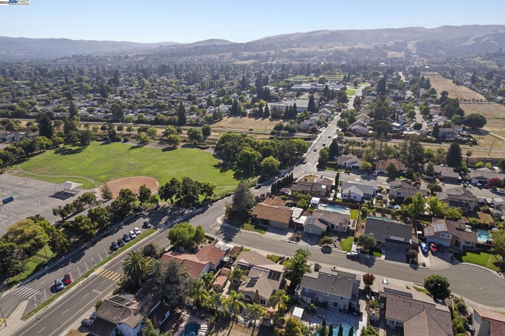 RANCHO RAMON - Residential