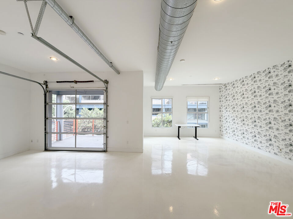 212 Marine Street 203