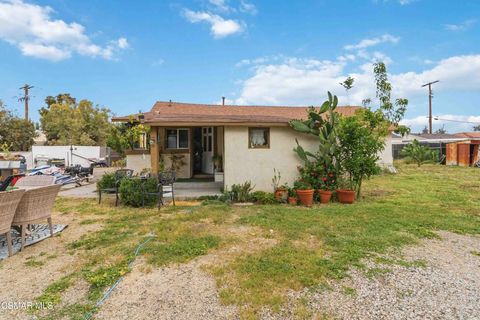 Photo of 2874 School Street, Simi Valley, CA 93065 (MLS # 226001666)