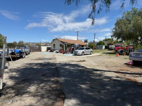 Photo of 2874 School Street, Simi Valley, CA 93065 (MLS # 226001666)