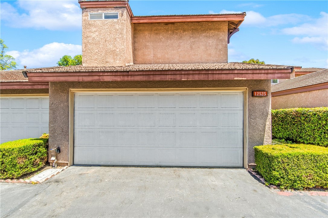 12525 Pinehurst