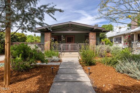 Photo of 623 N Catalina Avenue, Pasadena, CA 91106 (MLS # P1-26818)