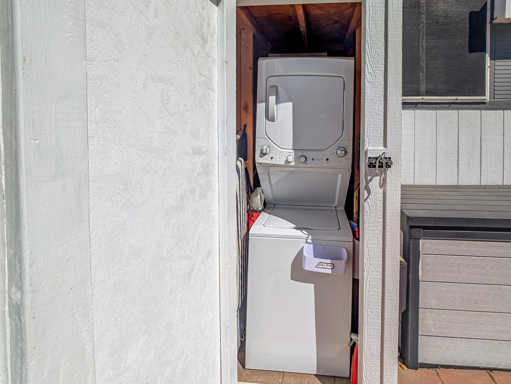 Not Applicable-1 - Manufactured In Park