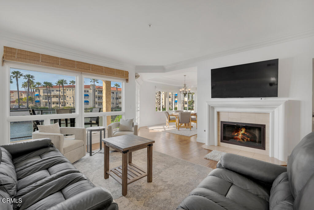 4241 Harbour Island Lane