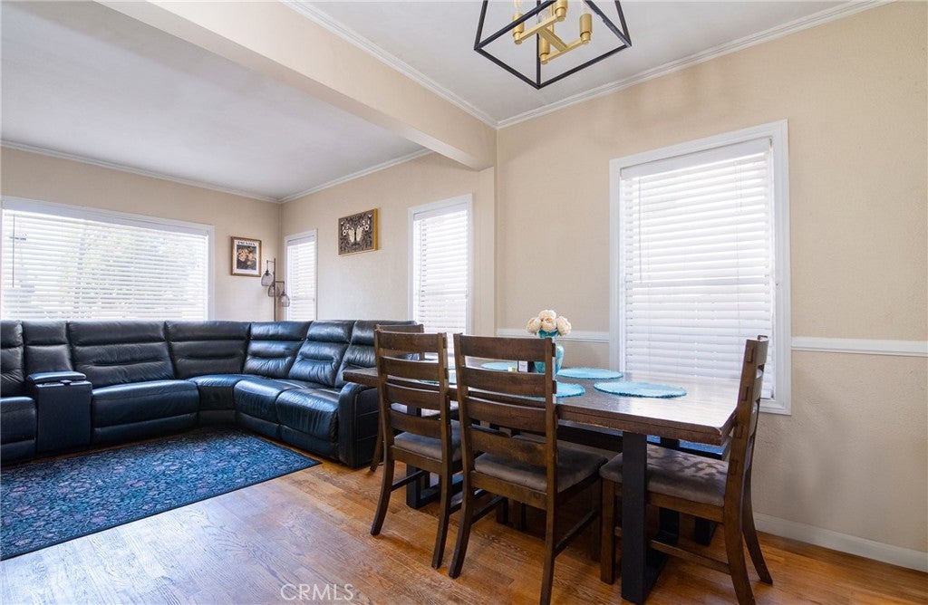 482 E 59th