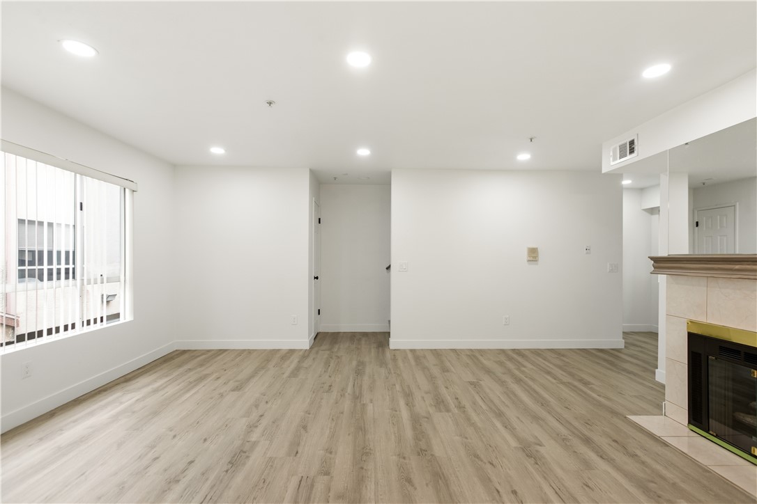 8744 Burnet Avenue 14