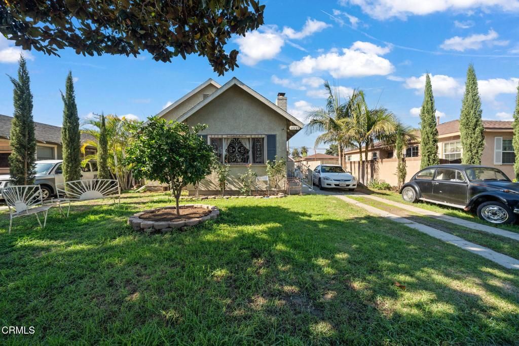 Photo of 1935 Maine Avenue, Long Beach, CA 90806 (MLS # P1-25030)