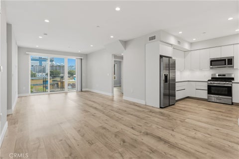 Photo of 5820 La Mirada Avenue #401, Hollywood, CA 90038 (MLS # SR26216401)
