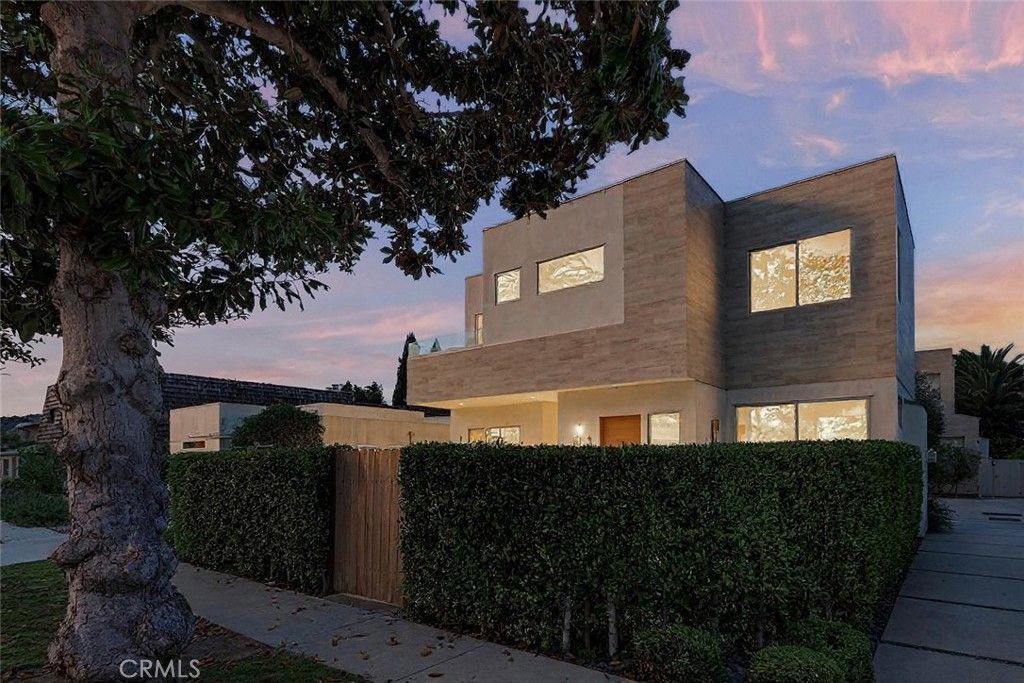 Photo of 4225 La Salle Avenue, Culver City, CA 90232 (MLS # SB25215712)