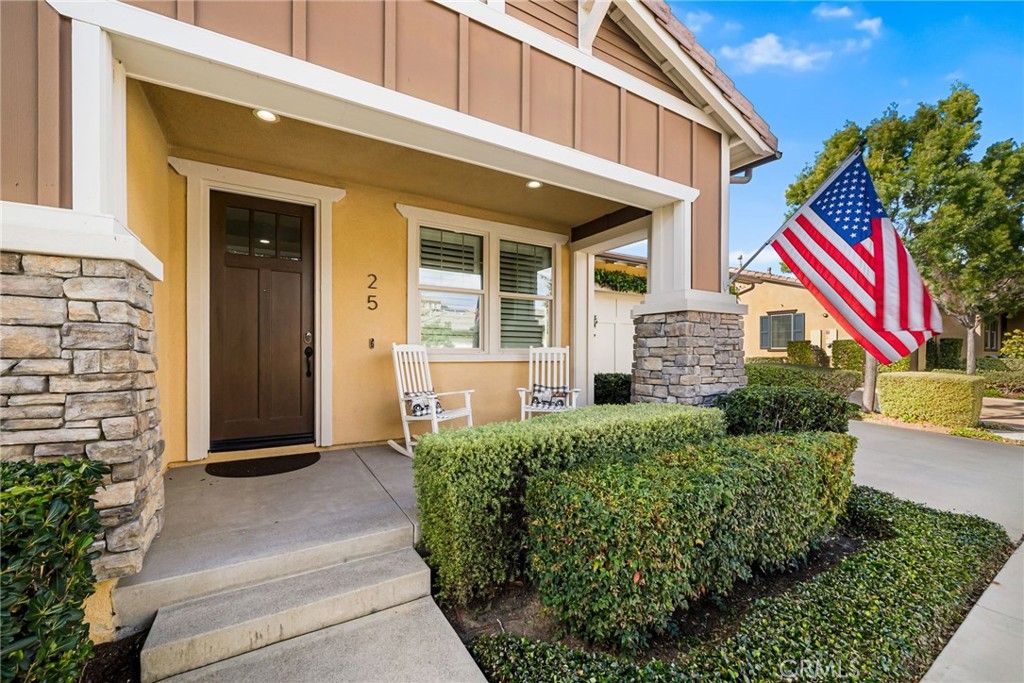 Photo of 25 Cerrero Ct, Rancho Mission Viejo, CA 92694 (MLS # OC25273581)