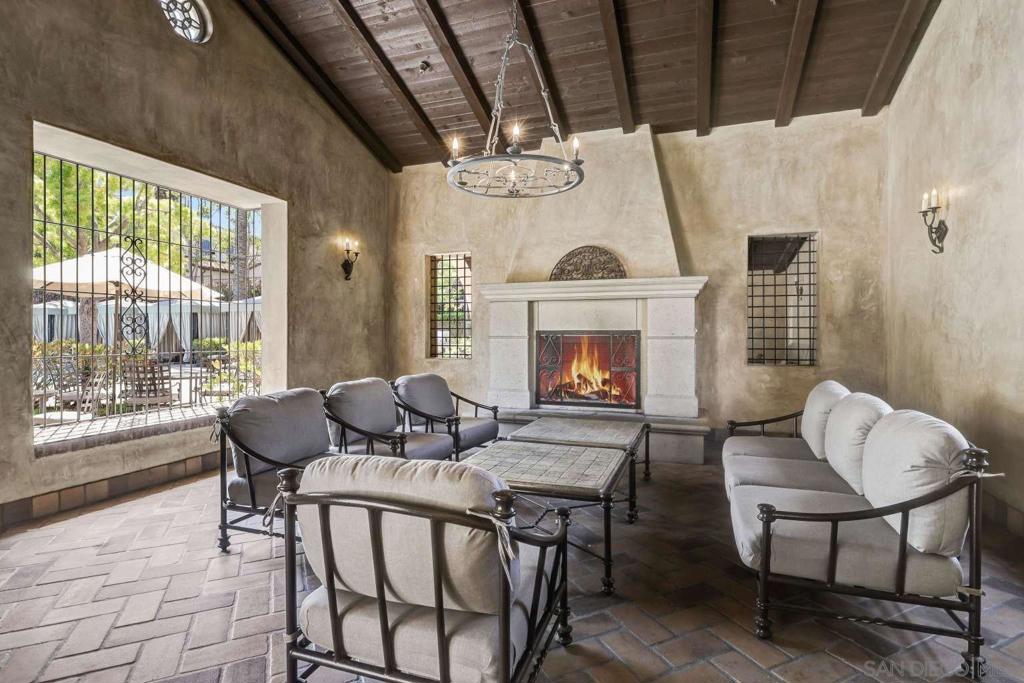 86 Canyoncrest, Irvine CA 92603 - Photo 22
