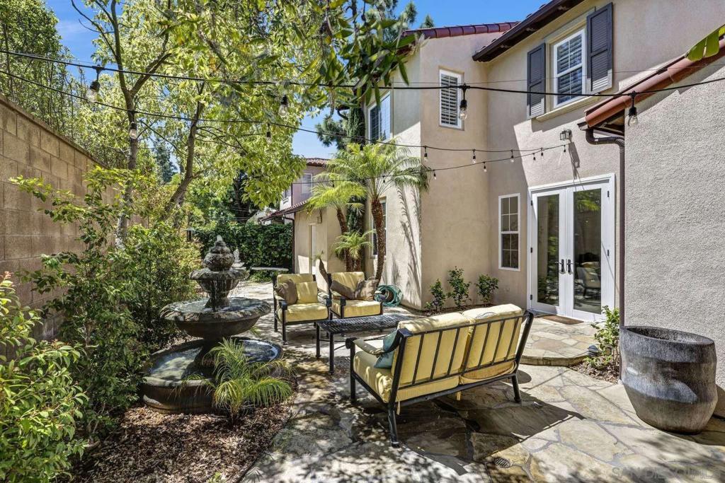 86 Canyoncrest