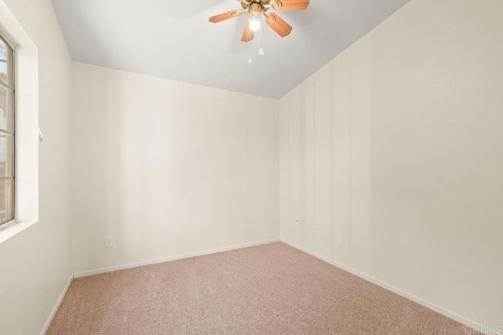 listing image 130727048407480082935