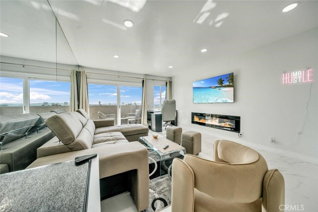 Photo of 8400 De Longpre Avenue #311, West Hollywood, CA 90069 (MLS # PF25252041)