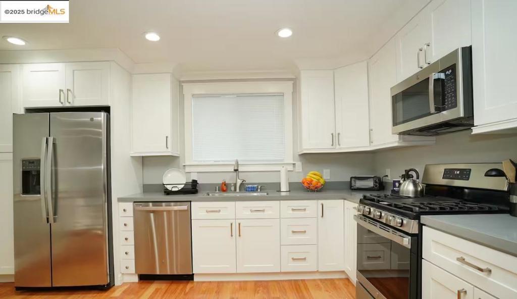 EMERYVILLE - Residential