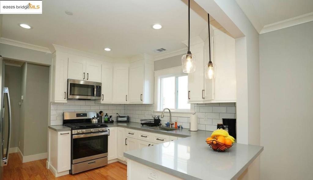 EMERYVILLE - Residential