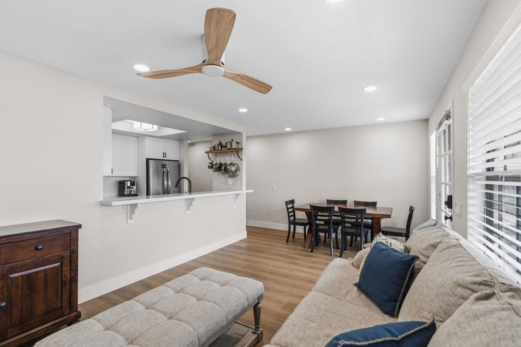 3961 Hortensia Street H10