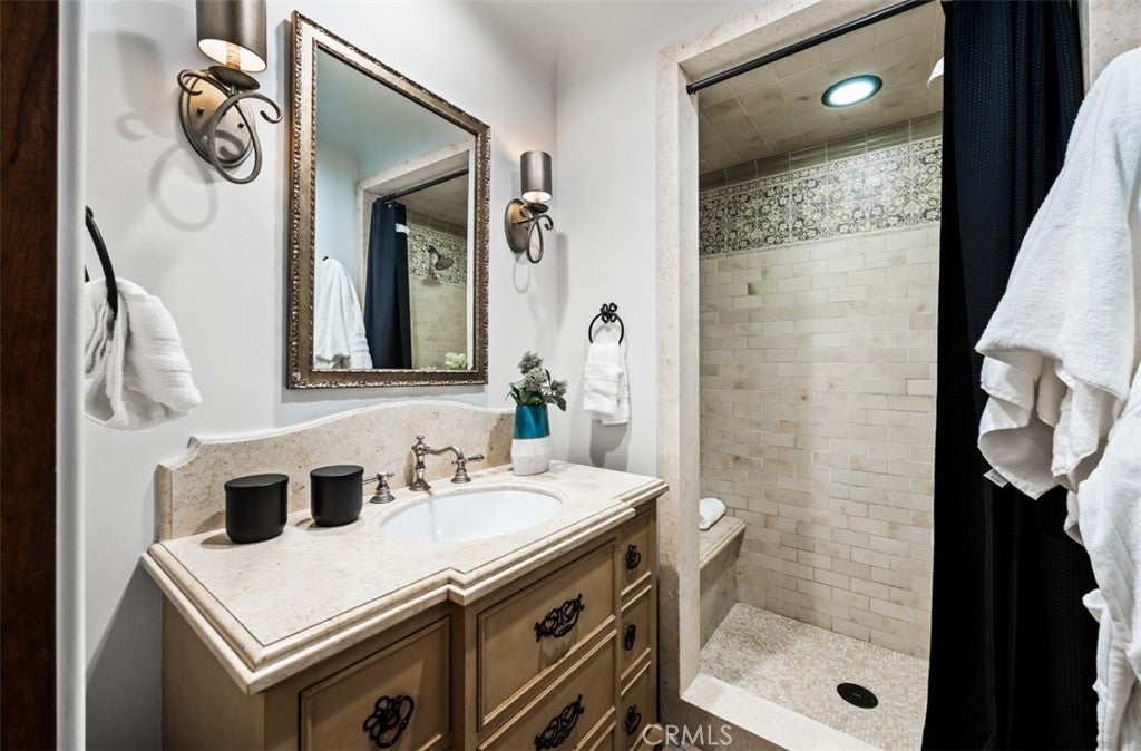 177 Shorecliff Road, Corona Del Mar CA 92625 - Photo 57