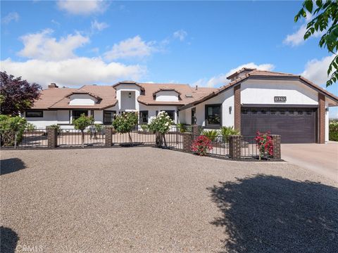 13270 Candleberry Lane Victorville CA 92395