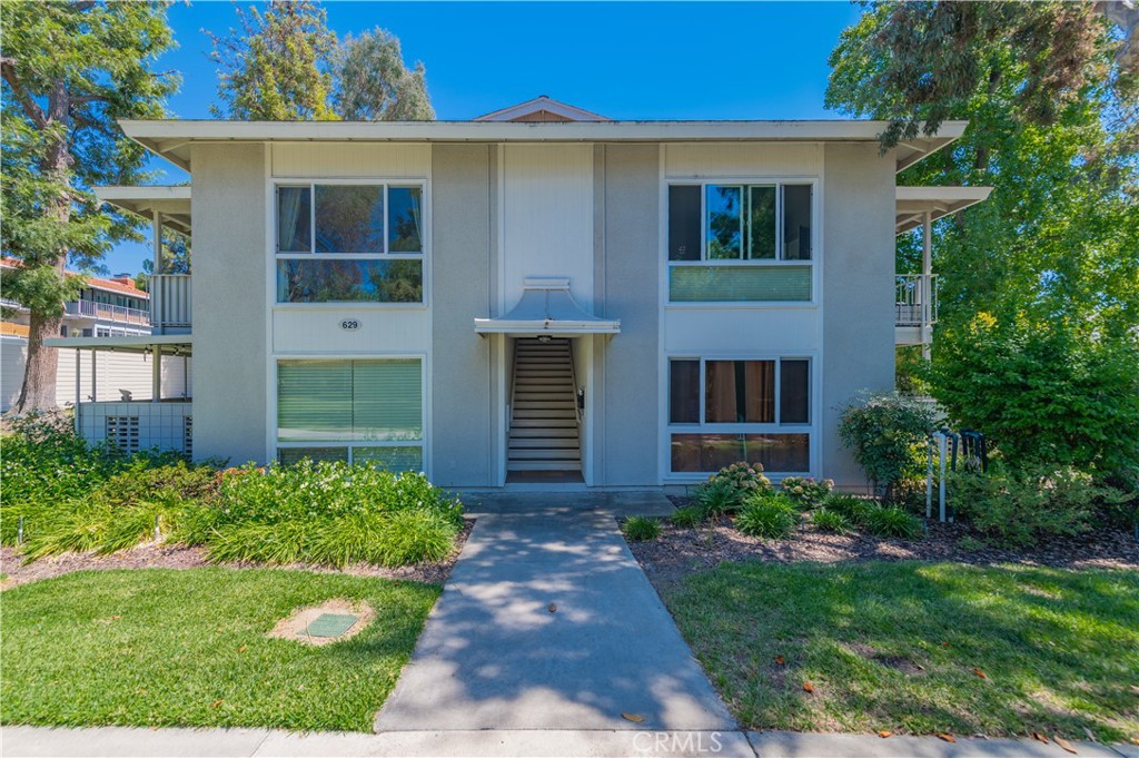 Charming Upper-Level 1BD/1BA in Laguna Woods with Greenbelt Views! Wake up to peaceful mornings on your private balcony overlooking the lush greenbelt in this beautifully maintained Upper Cadiz Manor home. Flooded with natural light, this upgraded 1-bedroom, 1-bathroom co-op features sleek laminate flooring, crisp white cabinets, abundant storage, and a spacious living room that opens to the balcony — perfect for coffee, reading, or simply enjoying the view. Convenient carport parking and IN HOUSE LAUNDRY make daily living easy.
Located in the vibrant 55+ Laguna Woods community, you’ll enjoy world-class amenities: golf course, tennis & pickleball courts, pools, clubhouses, fitness centers, a community bus system, and over 250 clubs for every interest