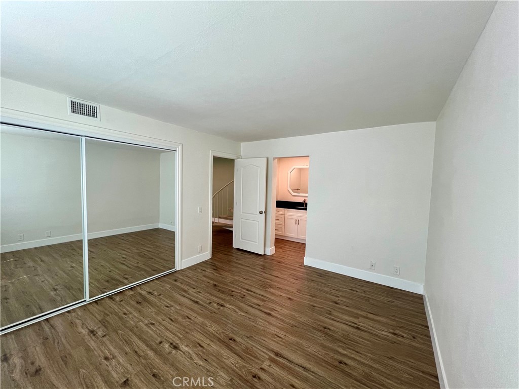 Laurels (LR) - Residential