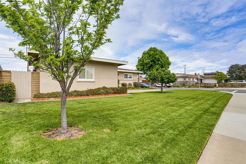 1318 Watson