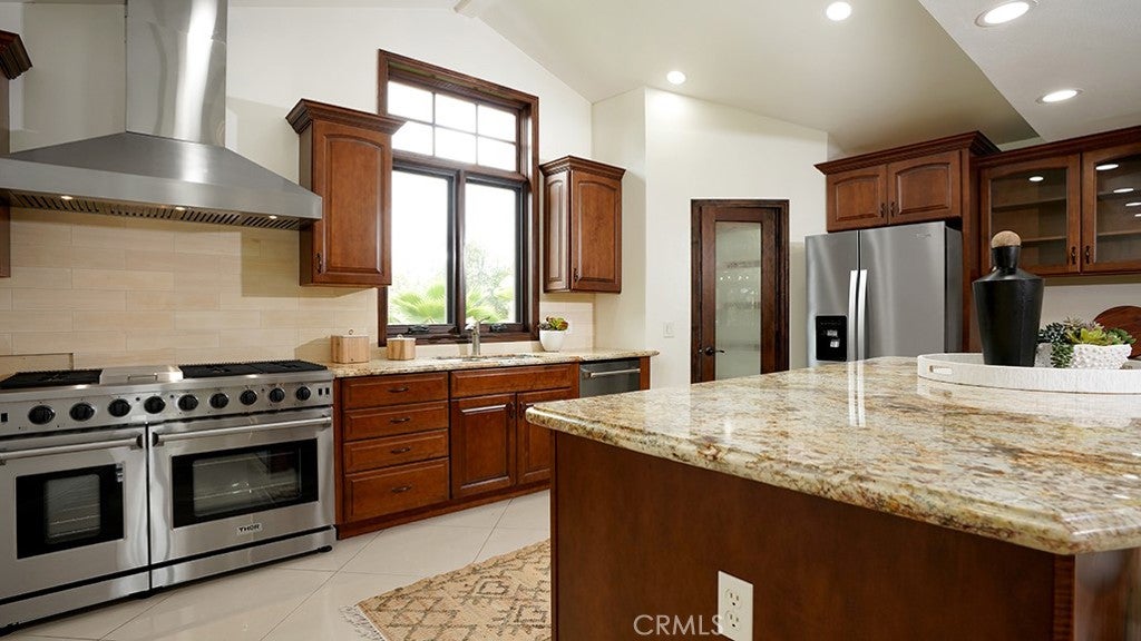 266 Joann Street, Costa Mesa CA 92626 - Photo 27