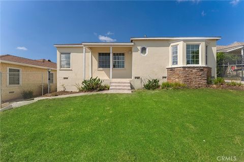Photo of 1717 S Fairfax Avenue, Los Angeles, CA 90019 (MLS # RS25188702)