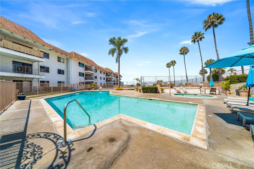 2501 S El Camino Real 206