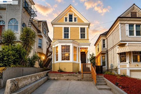 Photo of 2248 E 22Nd St St, Oakland, CA 94606 (MLS # 41134065)