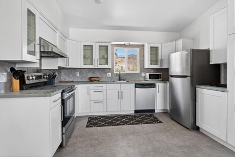 Tiny photo for 38211 Vista Drive, Cathedral City, CA 92234 (MLS # 219154534DA)