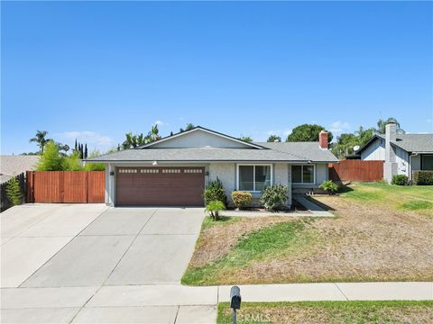 27888 Rainbow Lane Highland CA 92346