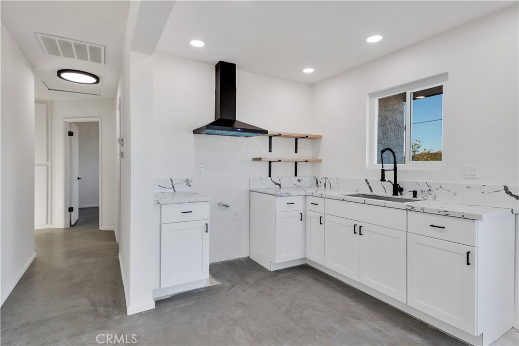 61638 La Jolla